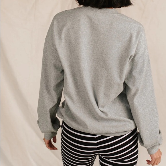 New Ampersand Avenue University Pullover Haunt It - Grey Size Medium - Picture 4 of 6